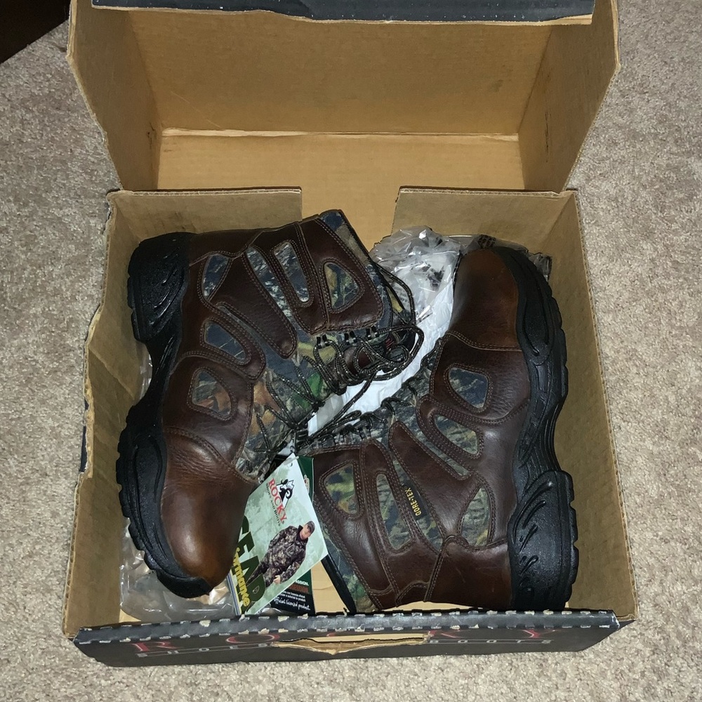 Rocky camo boots